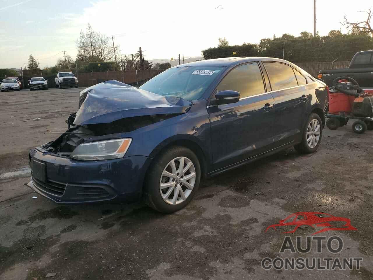 VOLKSWAGEN JETTA 2013 - 3VWDP7AJ4DM397113