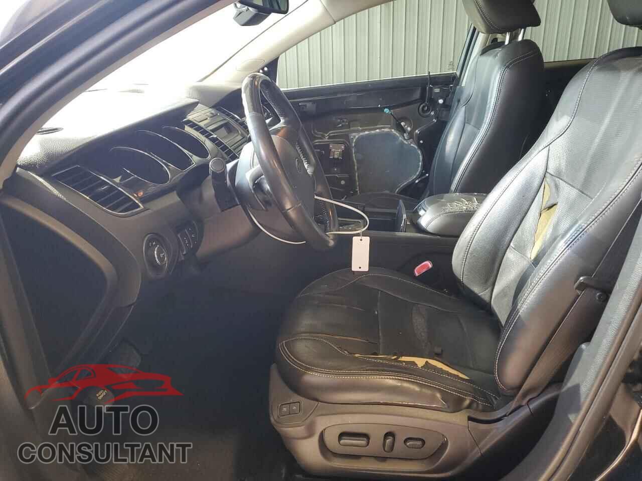 FORD TAURUS 2011 - 1FAHP2FW4BG133110