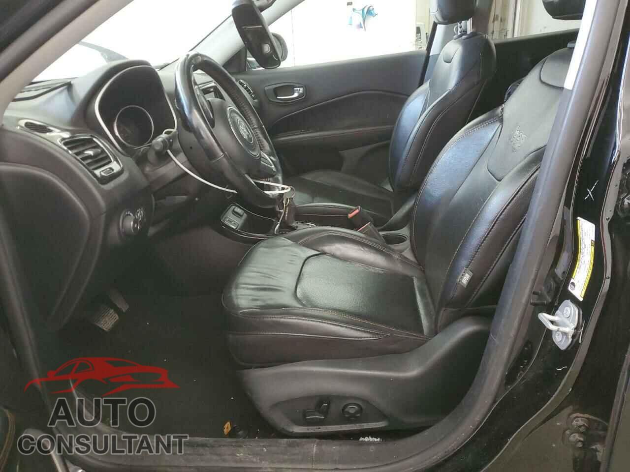 JEEP COMPASS 2020 - 3C4NJCCB3LT152749