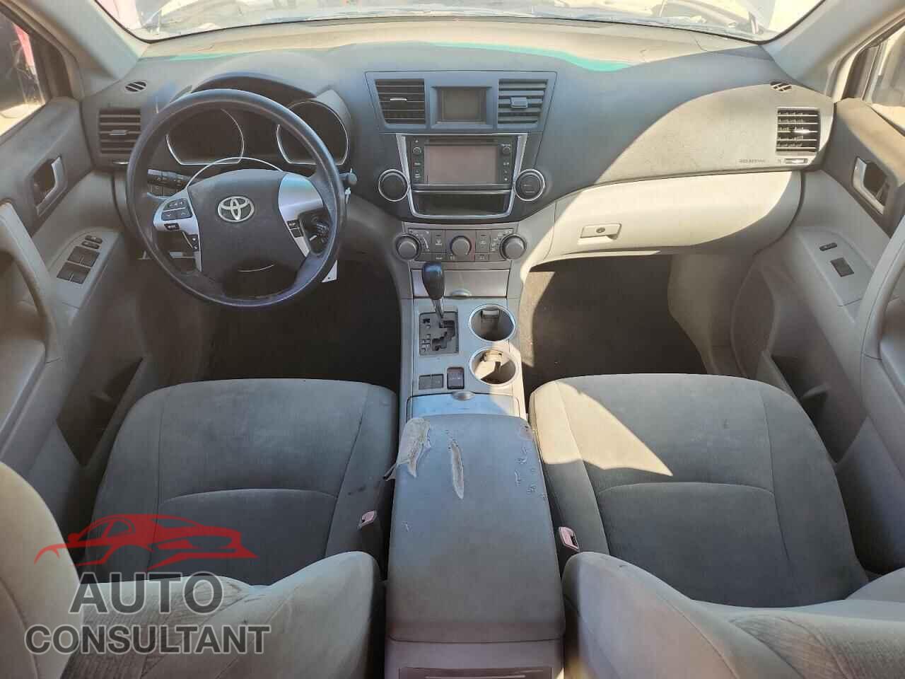 TOYOTA HIGHLANDER 2013 - 5TDZK3EH8DS090776