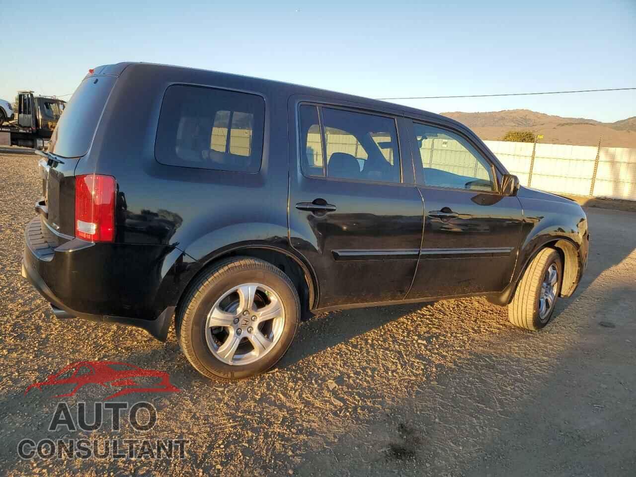 HONDA PILOT 2014 - 5FNYF4H53EB006232
