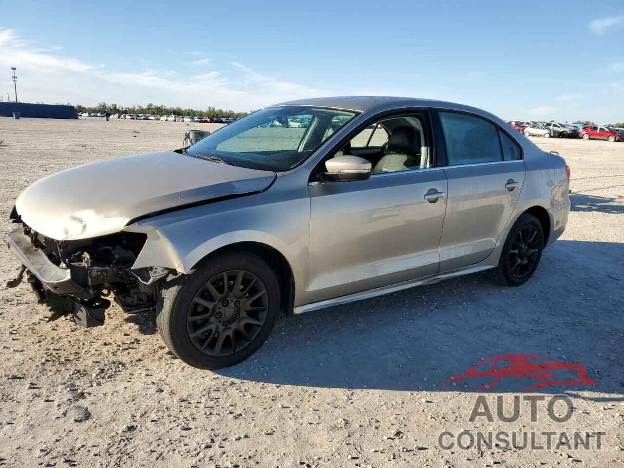 VOLKSWAGEN JETTA 2013 - 3VWDP7AJ2DM281165