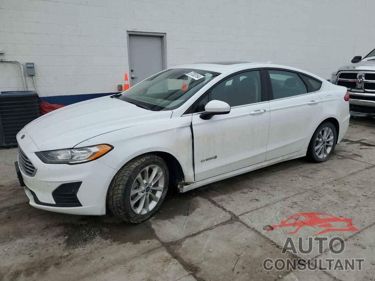 FORD FUSION 2019 - 3FA6P0LU7KR110265