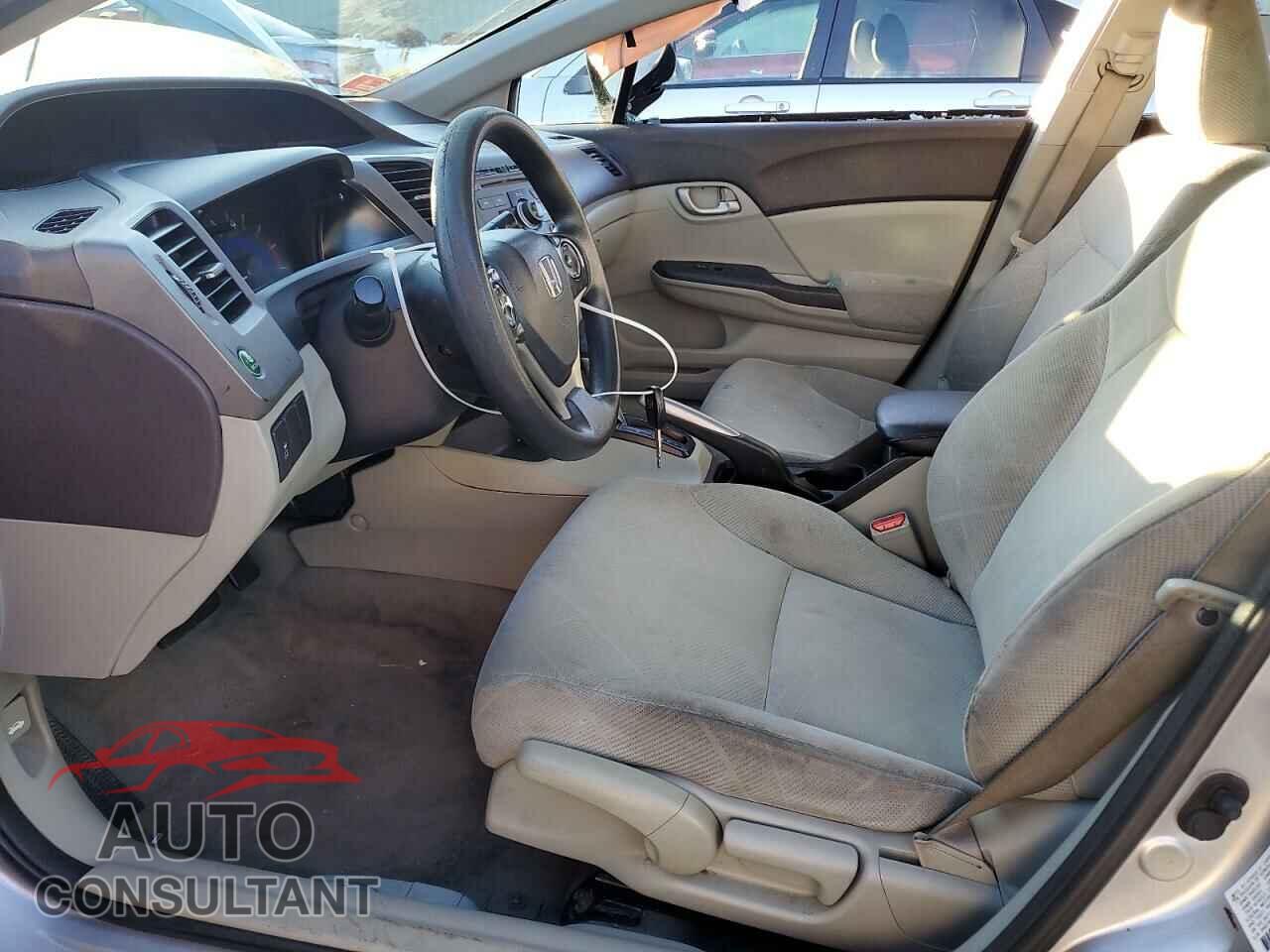 HONDA CIVIC 2012 - 2HGFB2F52CH308582