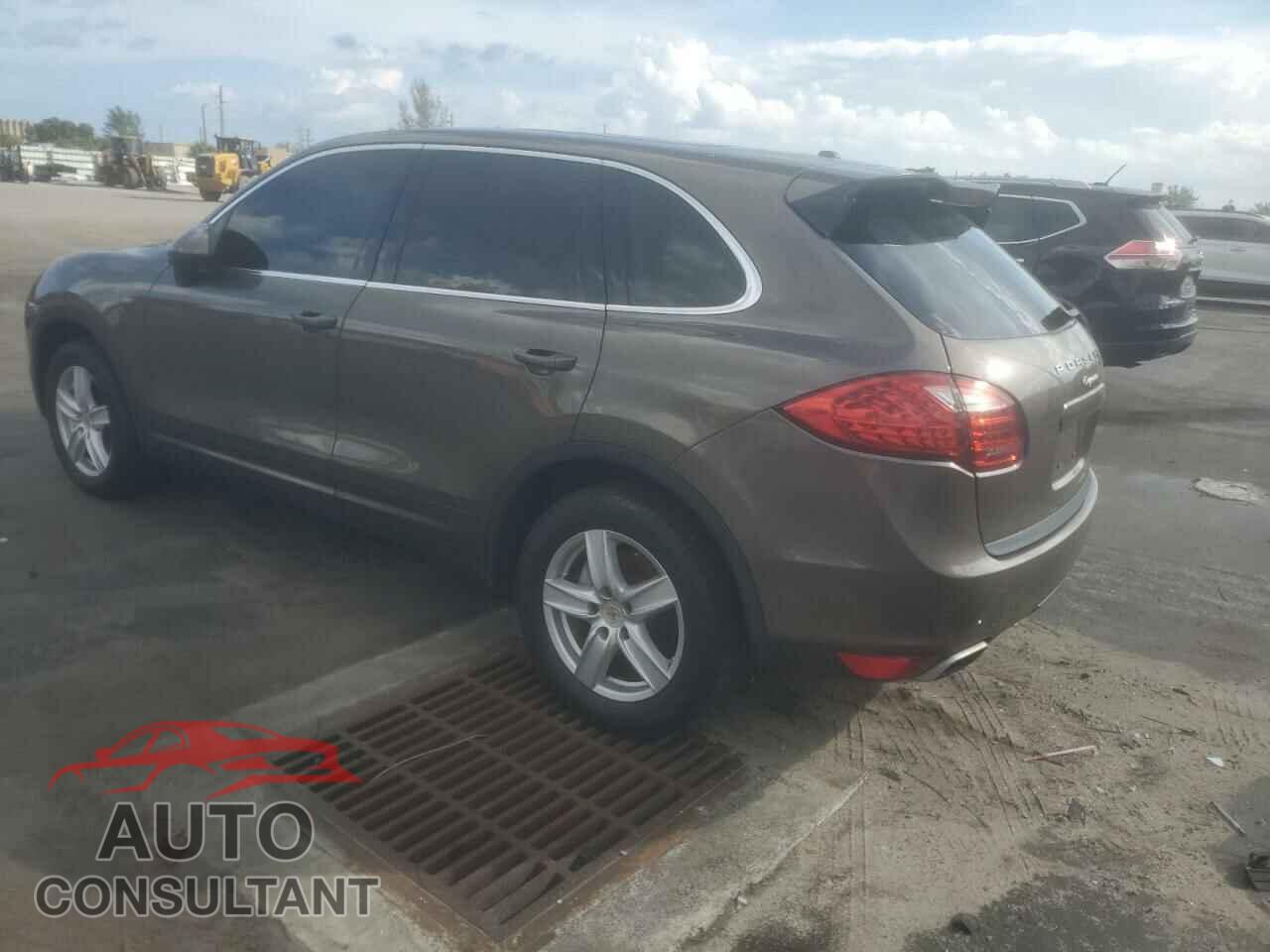 PORSCHE CAYENNE 2013 - WP1AA2A21DLA02422