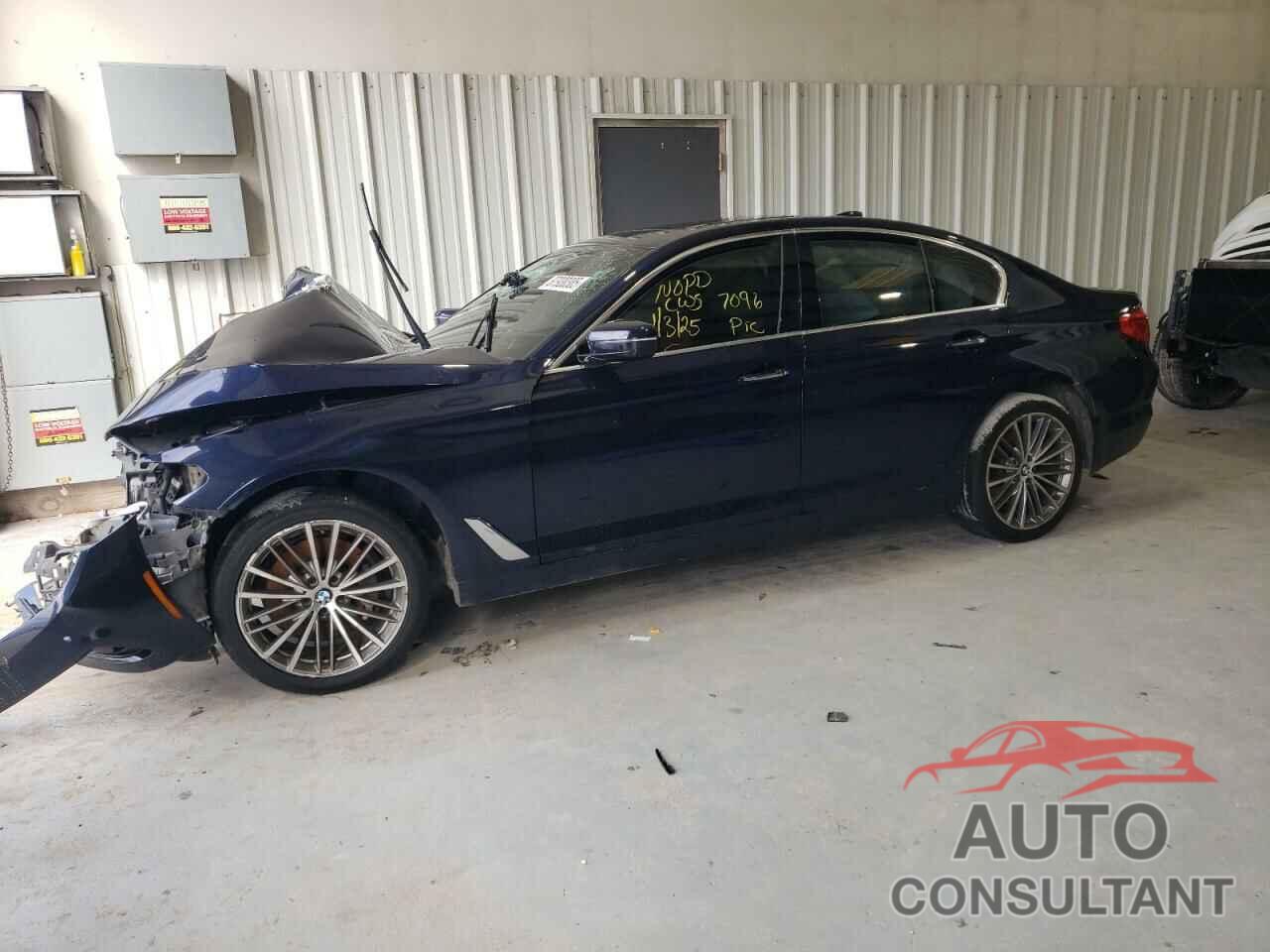 BMW 5 SERIES 2018 - WBAJA5C57JWA37096