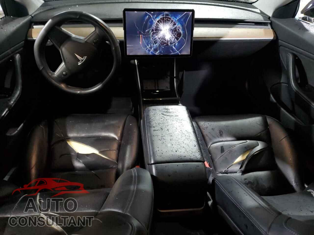 TESLA MODEL 3 2018 - 5YJ3E1EB0JF093992