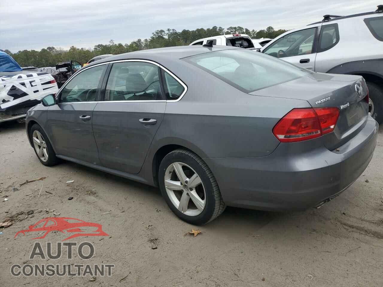 VOLKSWAGEN PASSAT 2013 - 1VWBN7A3XDC028353