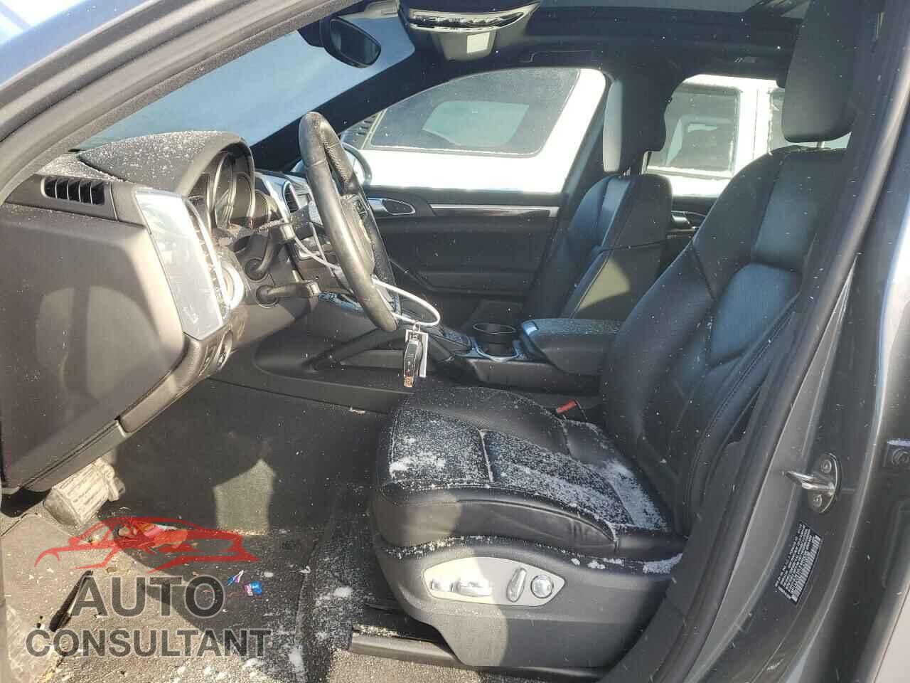PORSCHE CAYENNE 2016 - WP1AA2A21GLA10038