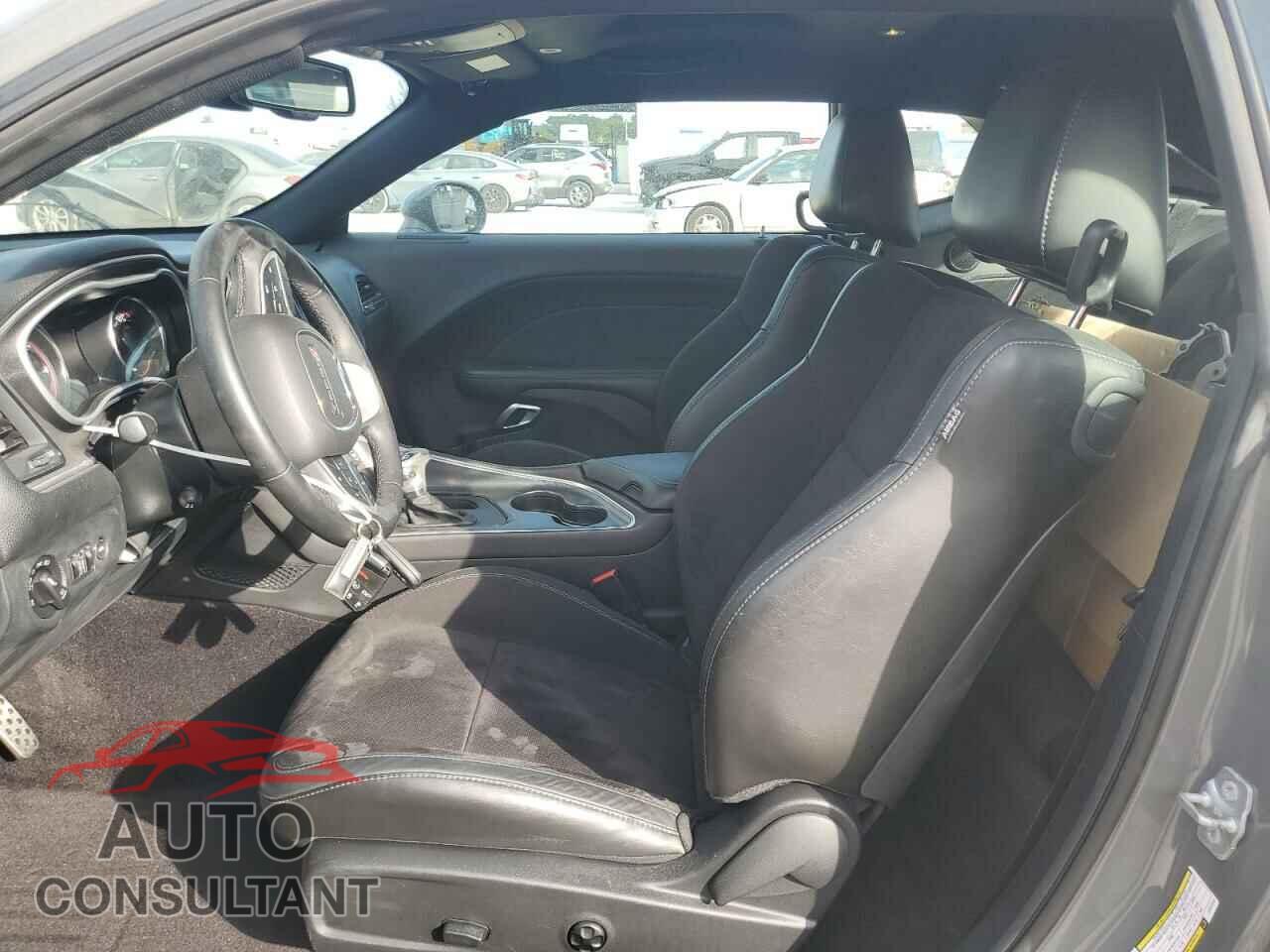 DODGE CHALLENGER 2018 - 2C3CDZAG8JH251870
