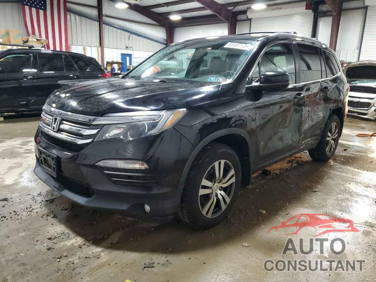 HONDA PILOT 2018 - 5FNYF6H38JB014444