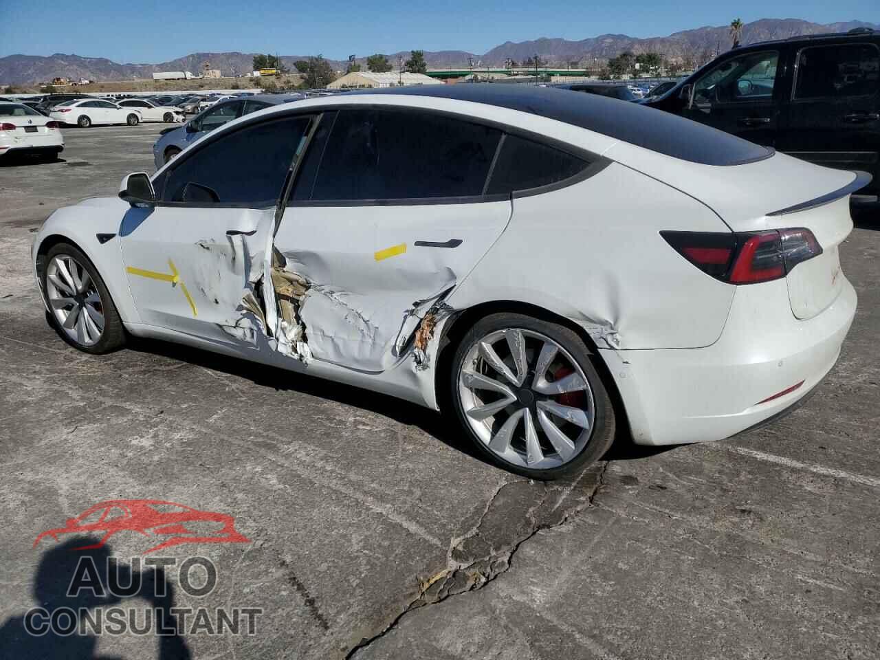TESLA MODEL 3 2018 - 5YJ3E1EB6JF106549