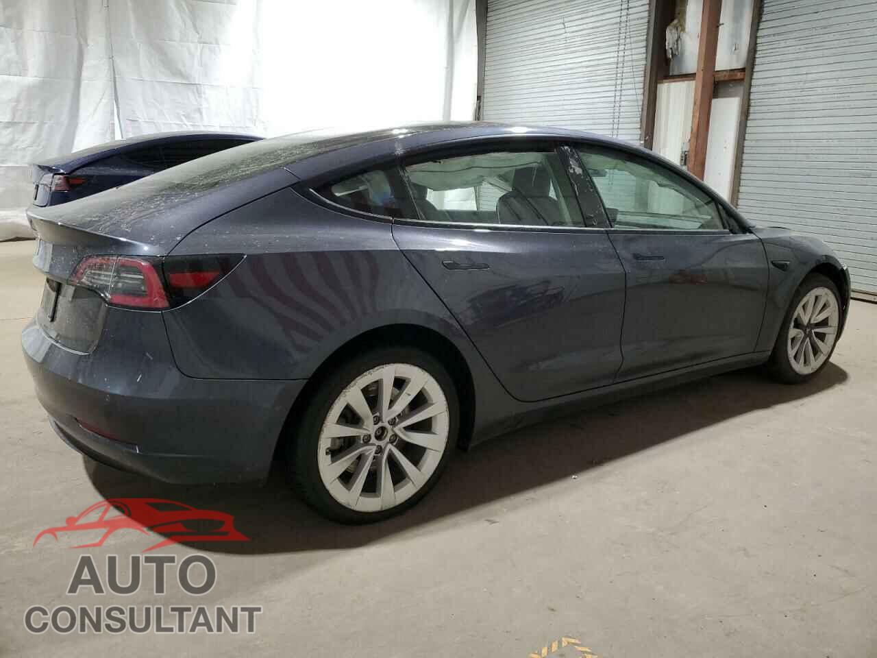 TESLA MODEL 3 2022 - 5YJ3E1EA8NF371759