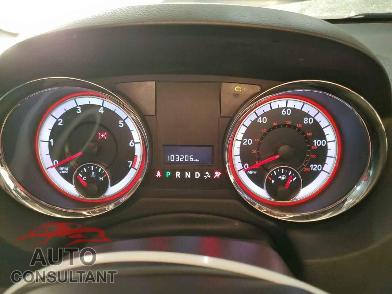 DODGE CARAVAN 2017 - 2C4RDGCG2HR553943