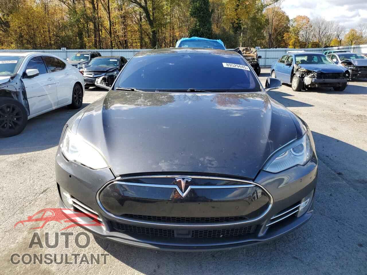 TESLA MODEL S 2015 - 5YJSA1H29FF081284