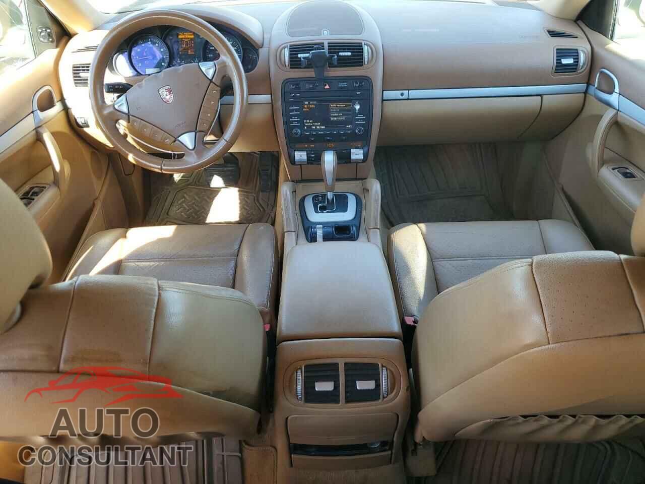 PORSCHE CAYENNE 2010 - WP1AA2AP8ALA10816