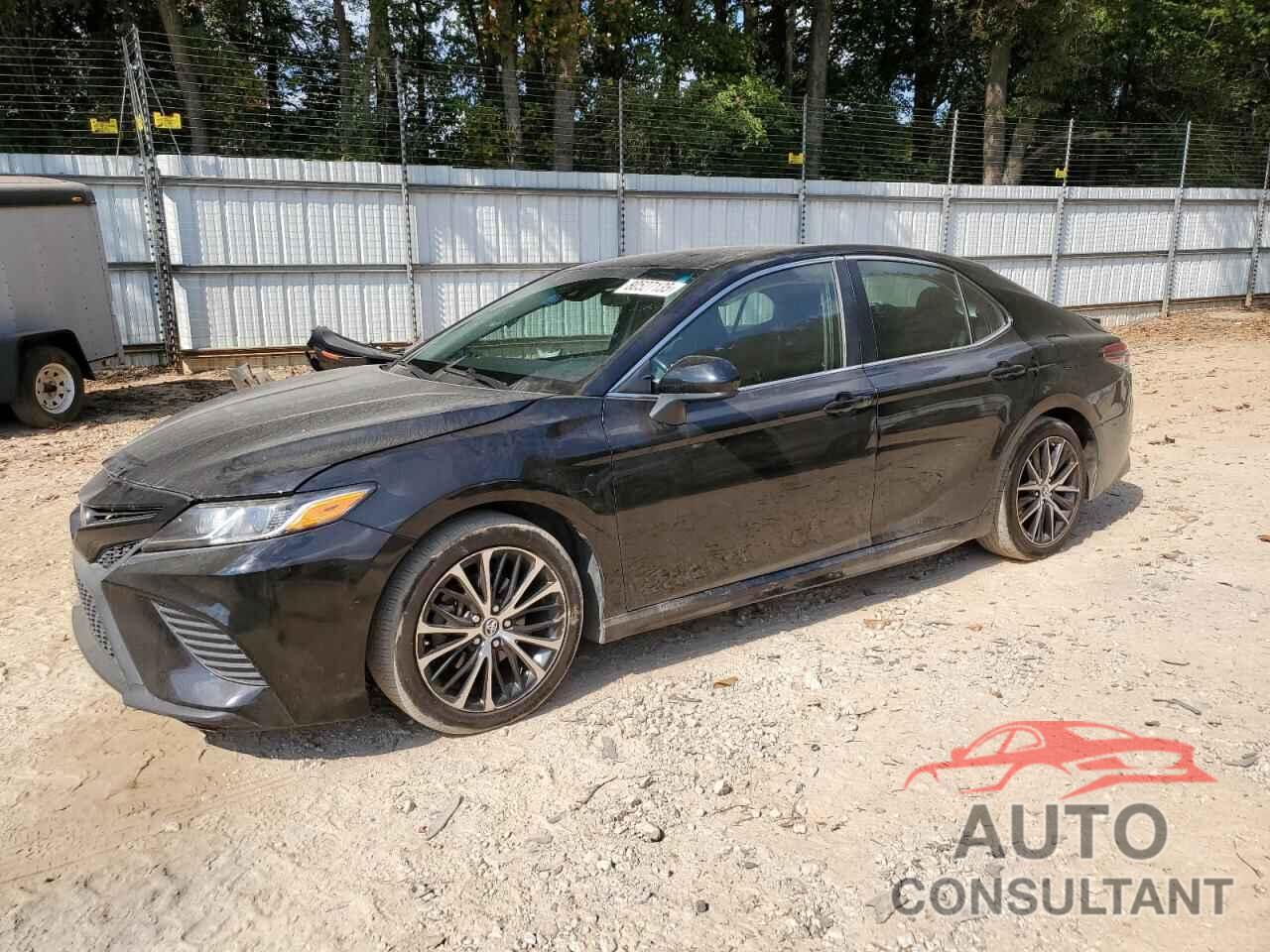 TOYOTA CAMRY 2018 - 4T1B11HK7JU584310