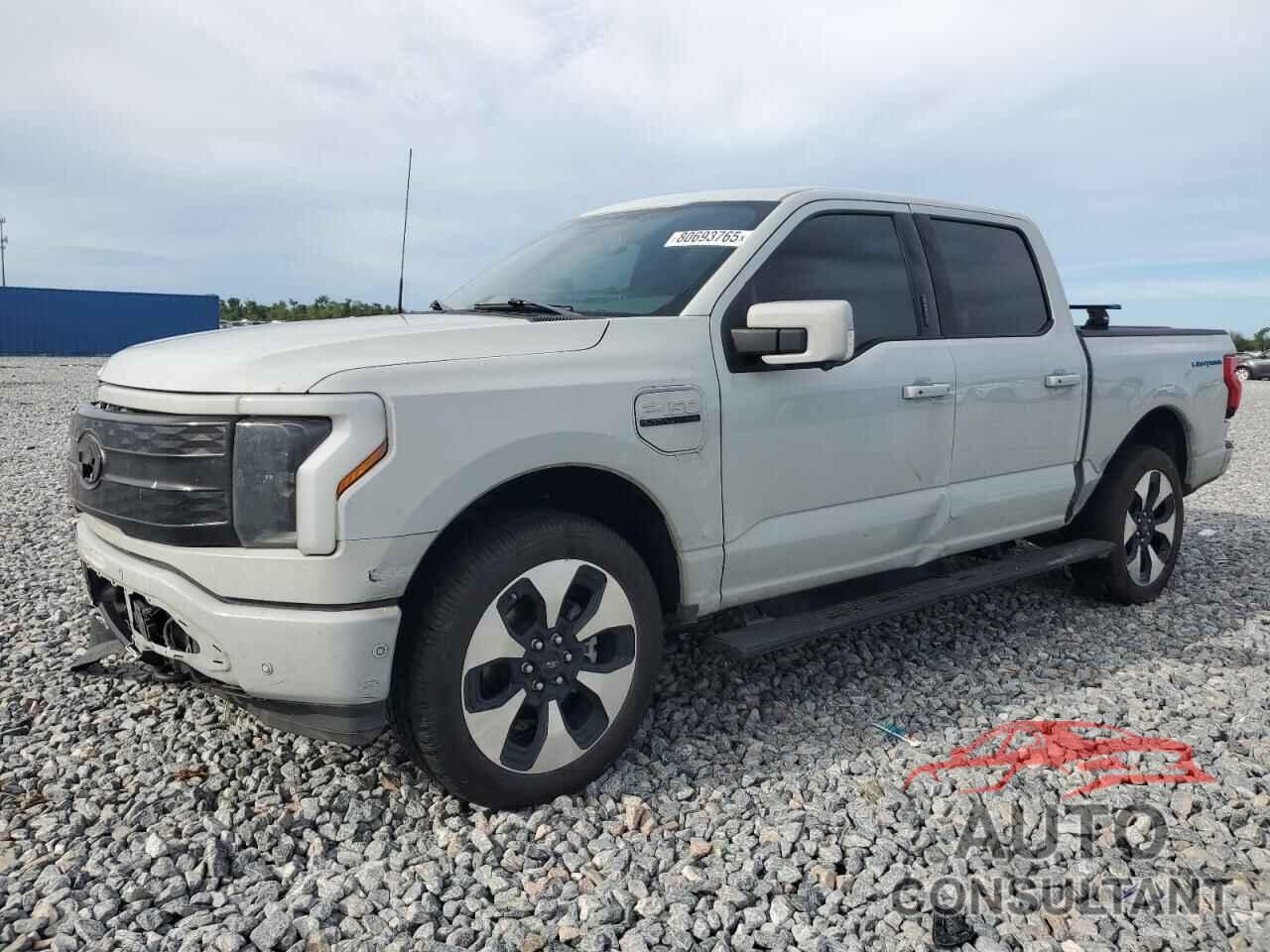 FORD F150 LIGHT 2023 - 1FT6W1EV3PWG19203