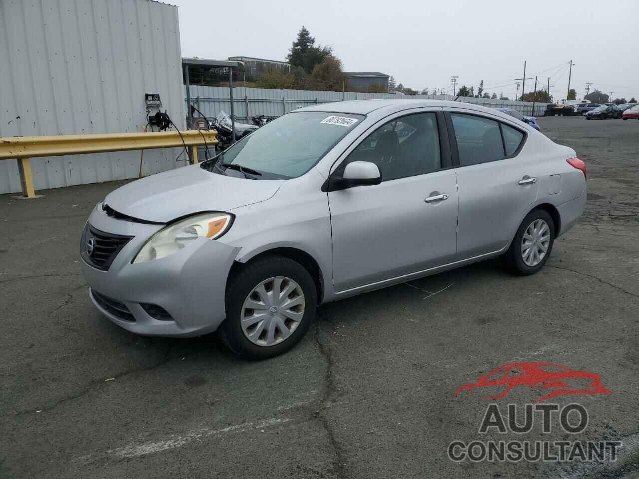 NISSAN VERSA 2012 - 3N1CN7AP6CL818524