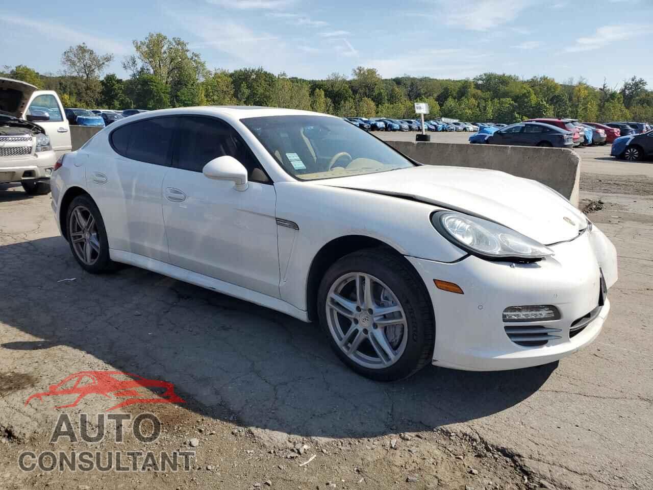 PORSCHE PANAMERA 2011 - WP0AA2A79BL010892