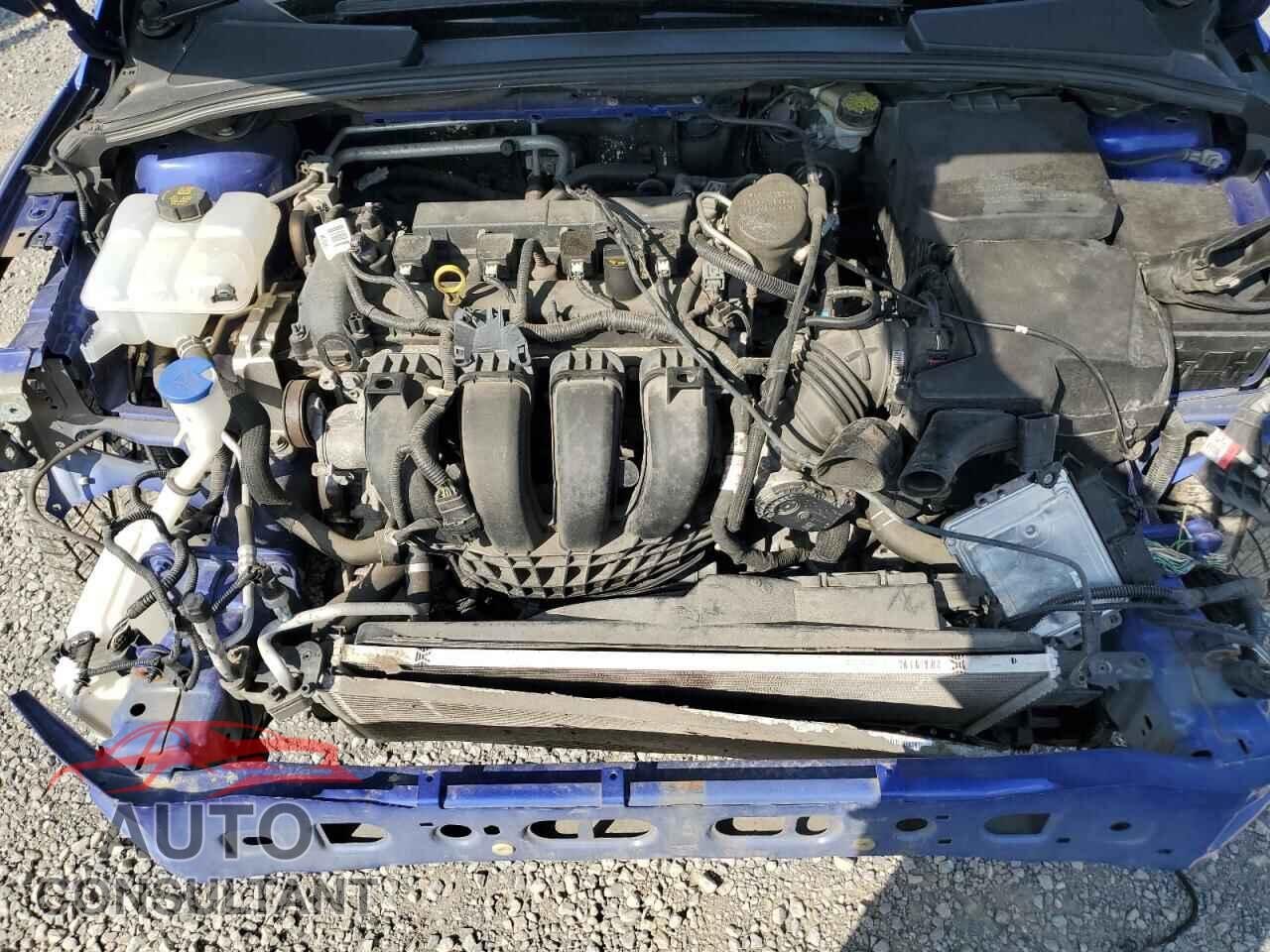 FORD FOCUS 2015 - 1FADP3N28FL254643