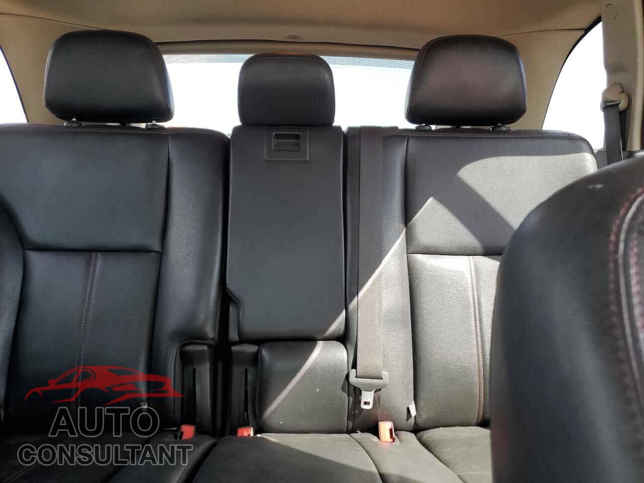 FORD EDGE 2011 - 2FMDK3JC6BBB66610