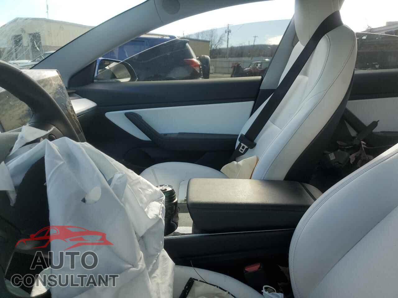 TESLA MODEL 3 2020 - 5YJ3E1EB7LF639271