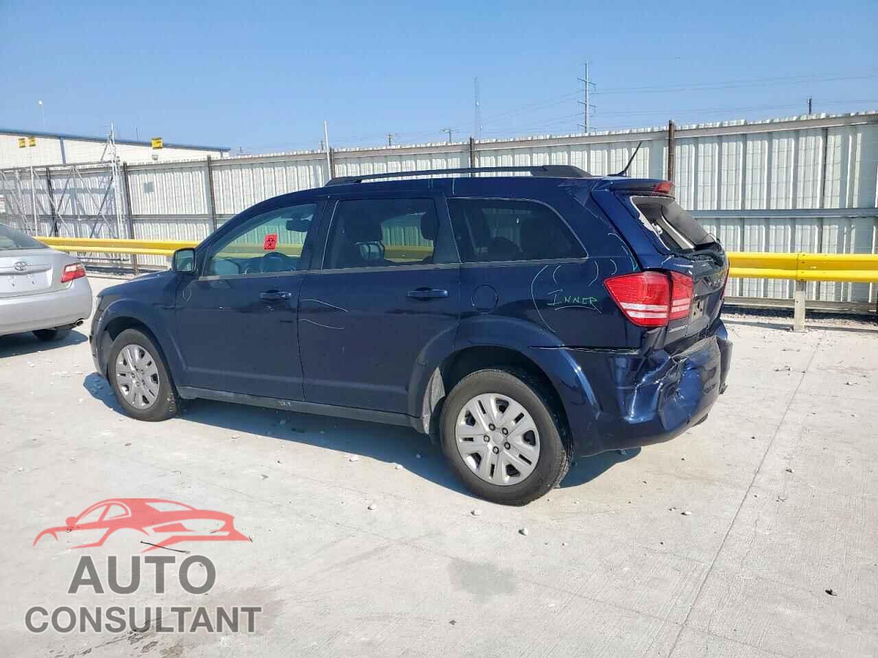 DODGE JOURNEY 2017 - 3C4PDCAB4HT562308