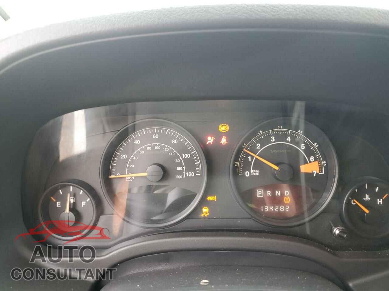 JEEP COMPASS 2015 - 1C4NJDBB1FD162567