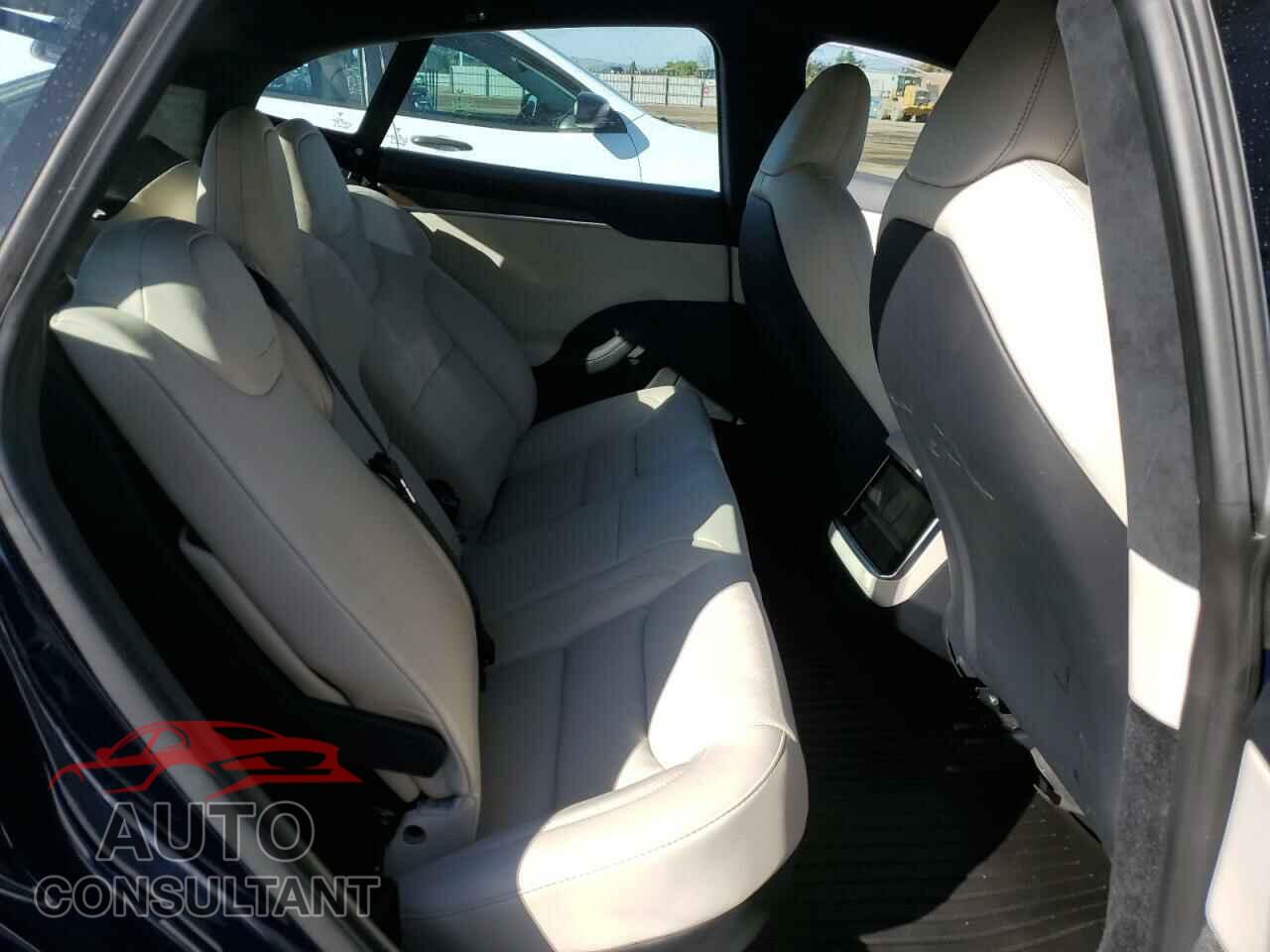 TESLA MODEL S 2021 - 5YJSA1E56MF428419