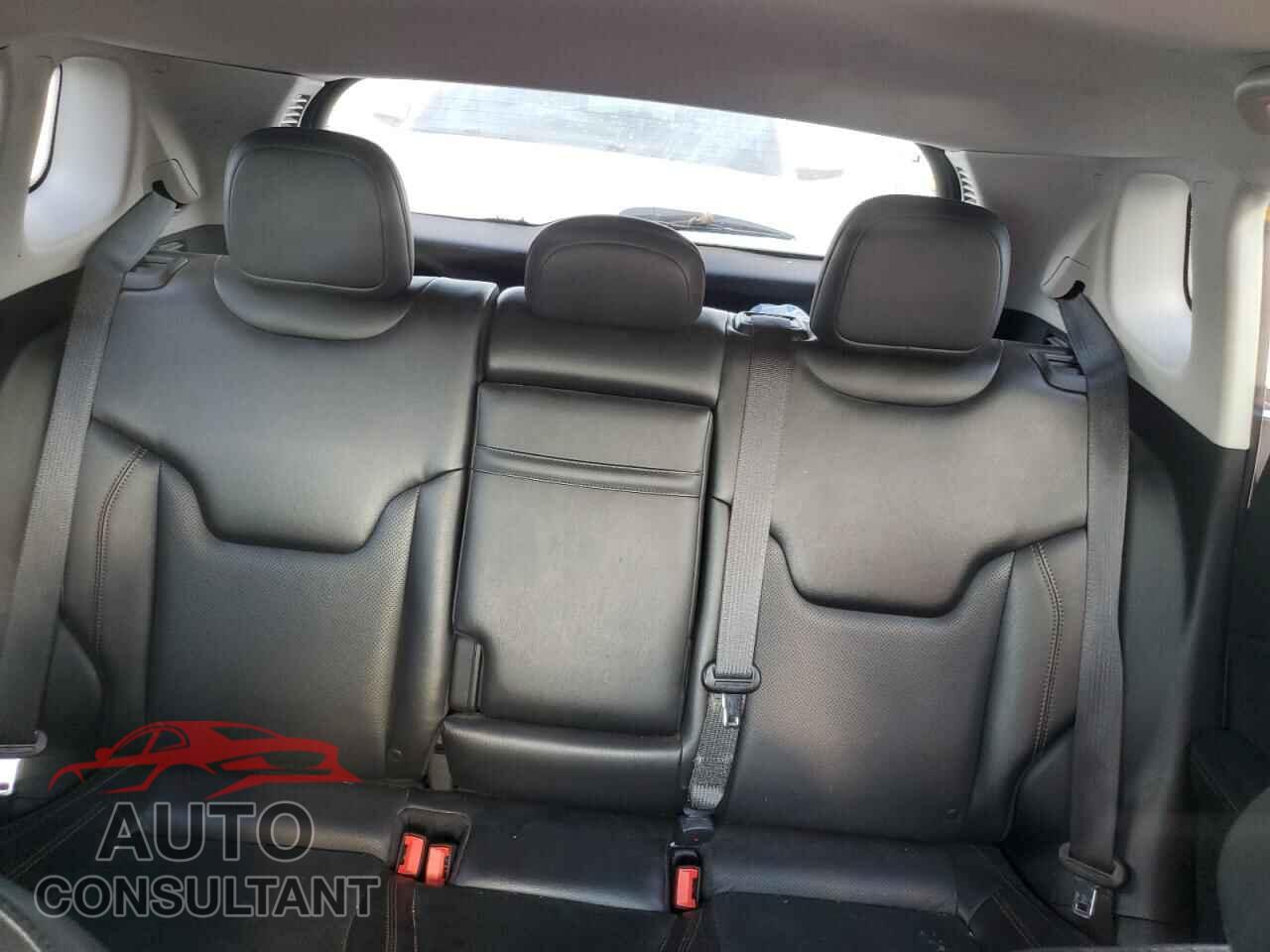 JEEP COMPASS 2018 - 3C4NJDCB2JT340620