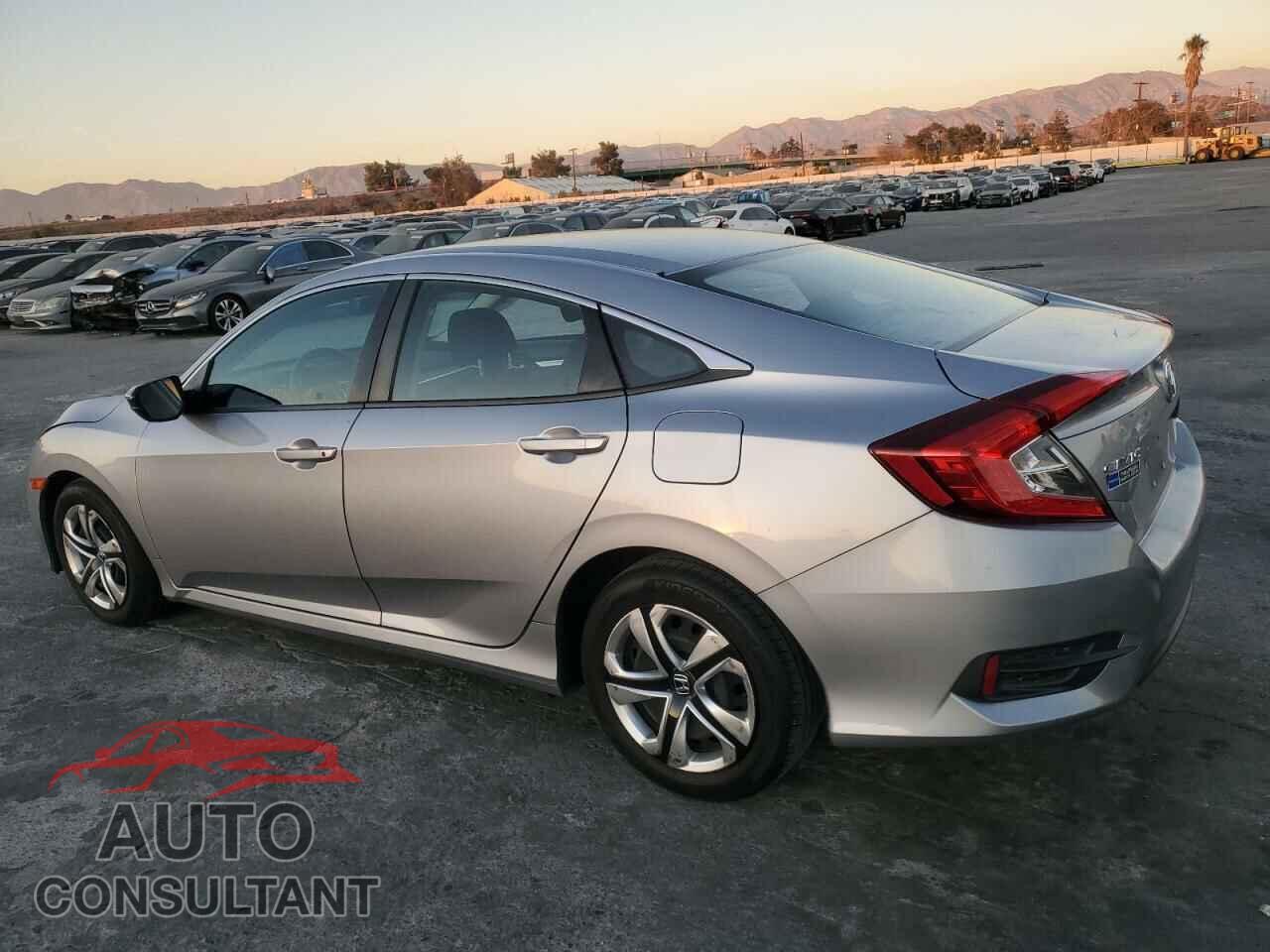 HONDA CIVIC 2018 - 2HGFC2F51JH542996