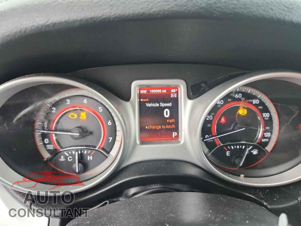 DODGE JOURNEY 2013 - 3C4PDCBB6DT630701