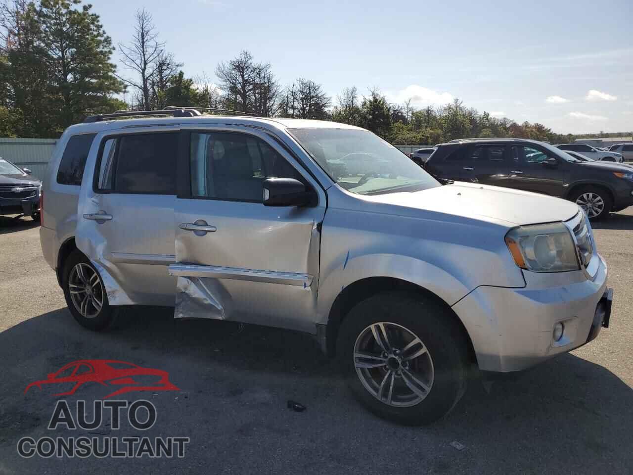 HONDA PILOT 2009 - 5FNYF48579B013383