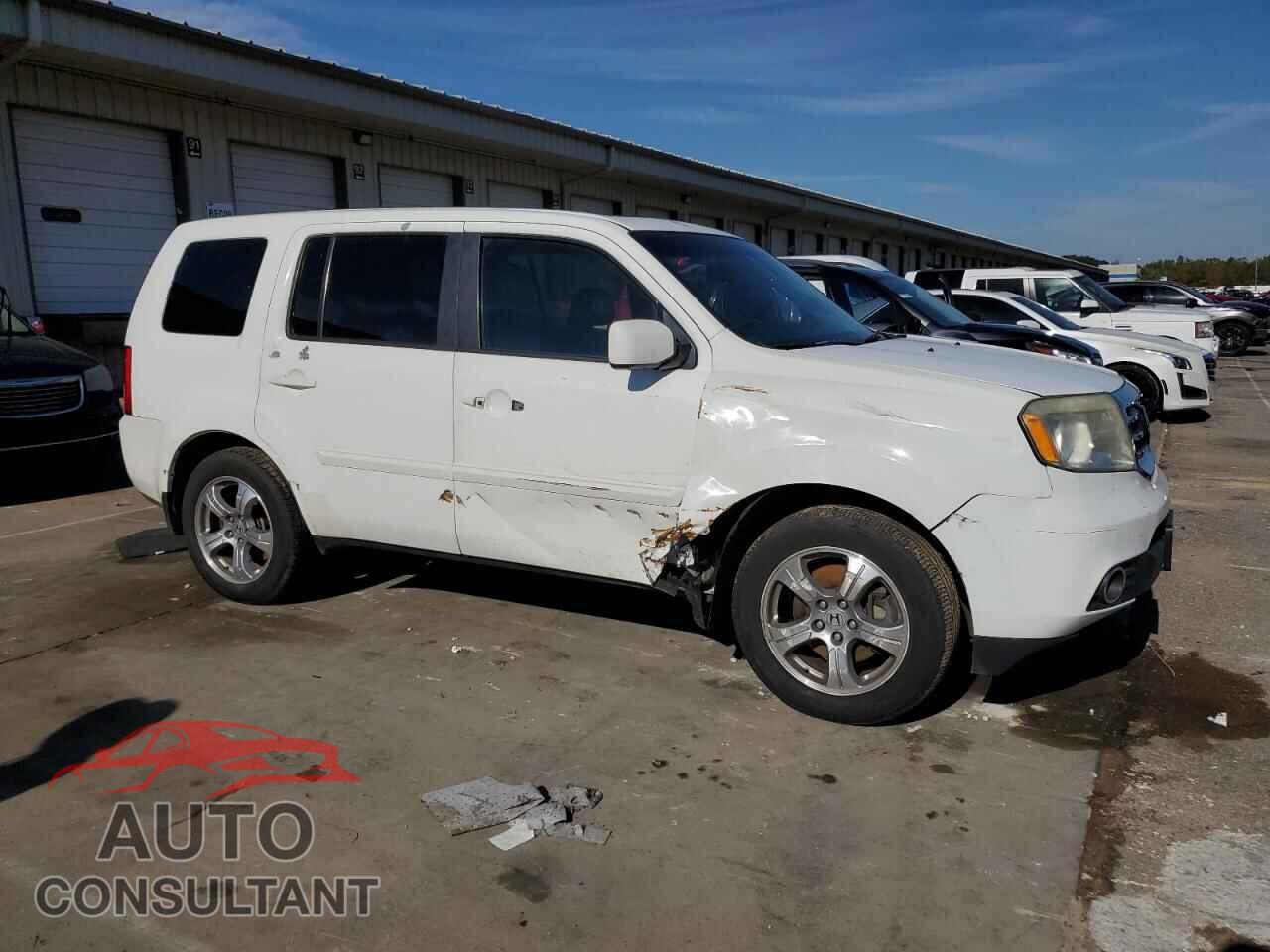 HONDA PILOT 2013 - 5FNYF4H52DB044047