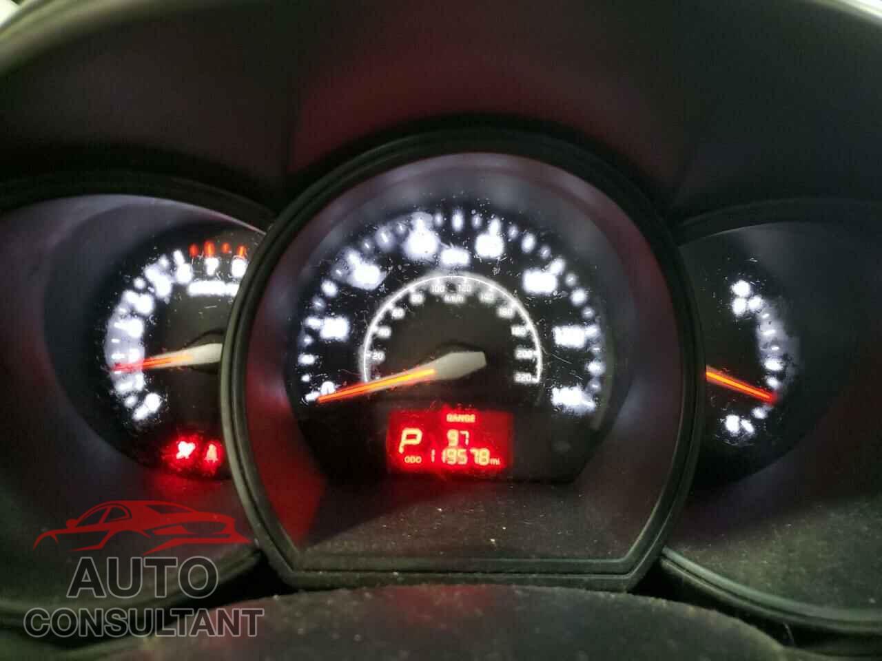 KIA RIO 2013 - KNADN5A38D6203758