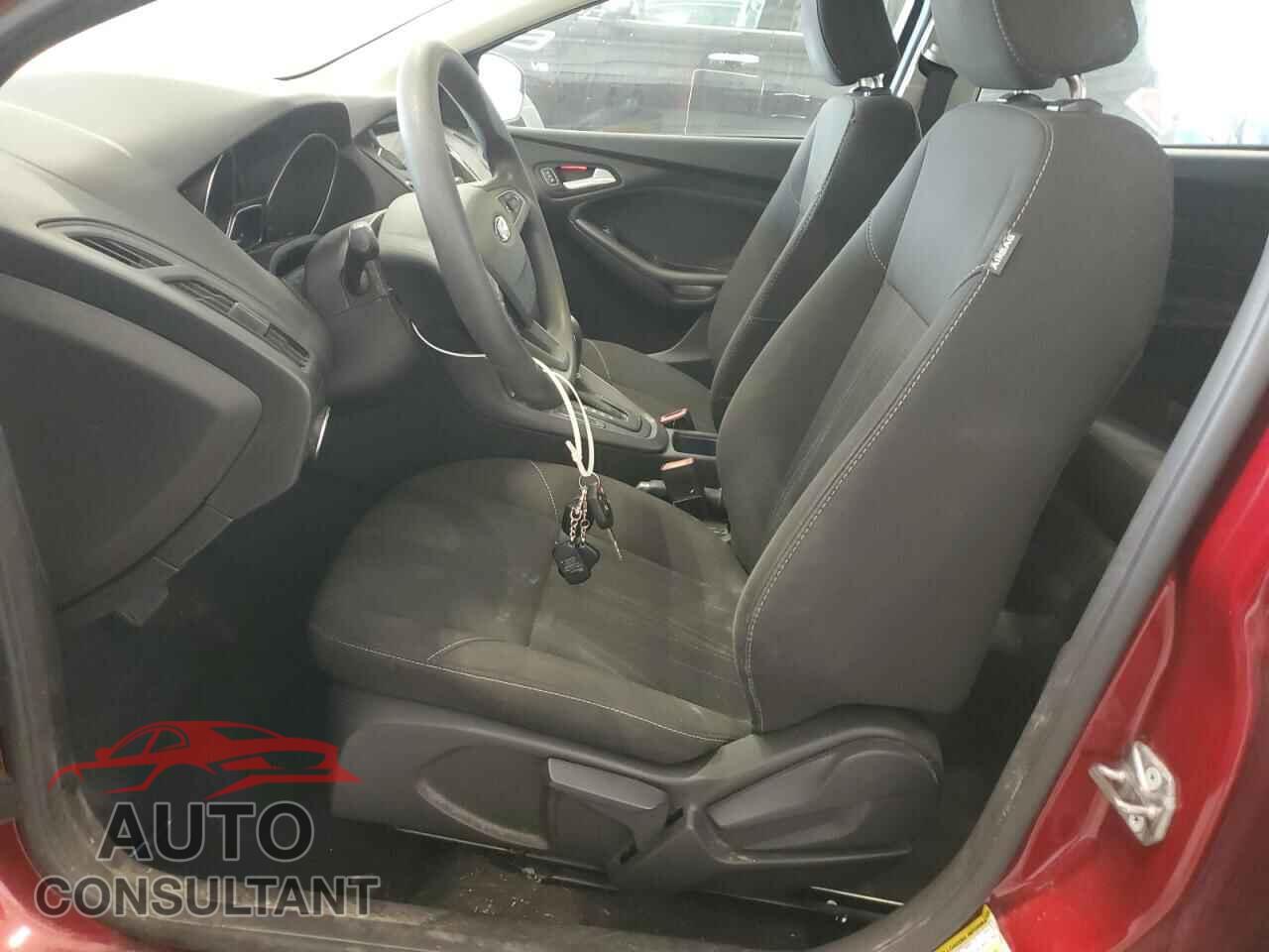 FORD FOCUS 2017 - 1FADP3H24HL244853