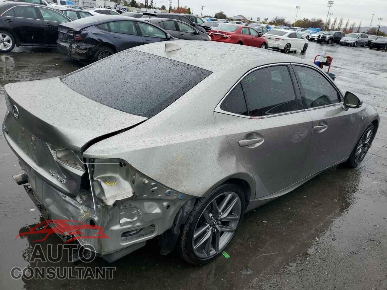 LEXUS IS 2015 - JTHBE1D26F5015639