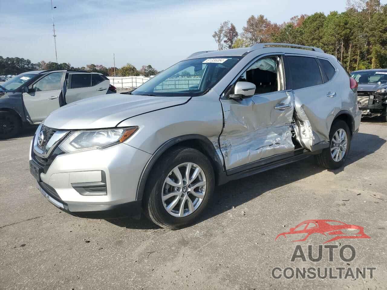 NISSAN ROGUE 2017 - KNMAT2MT2HP514737
