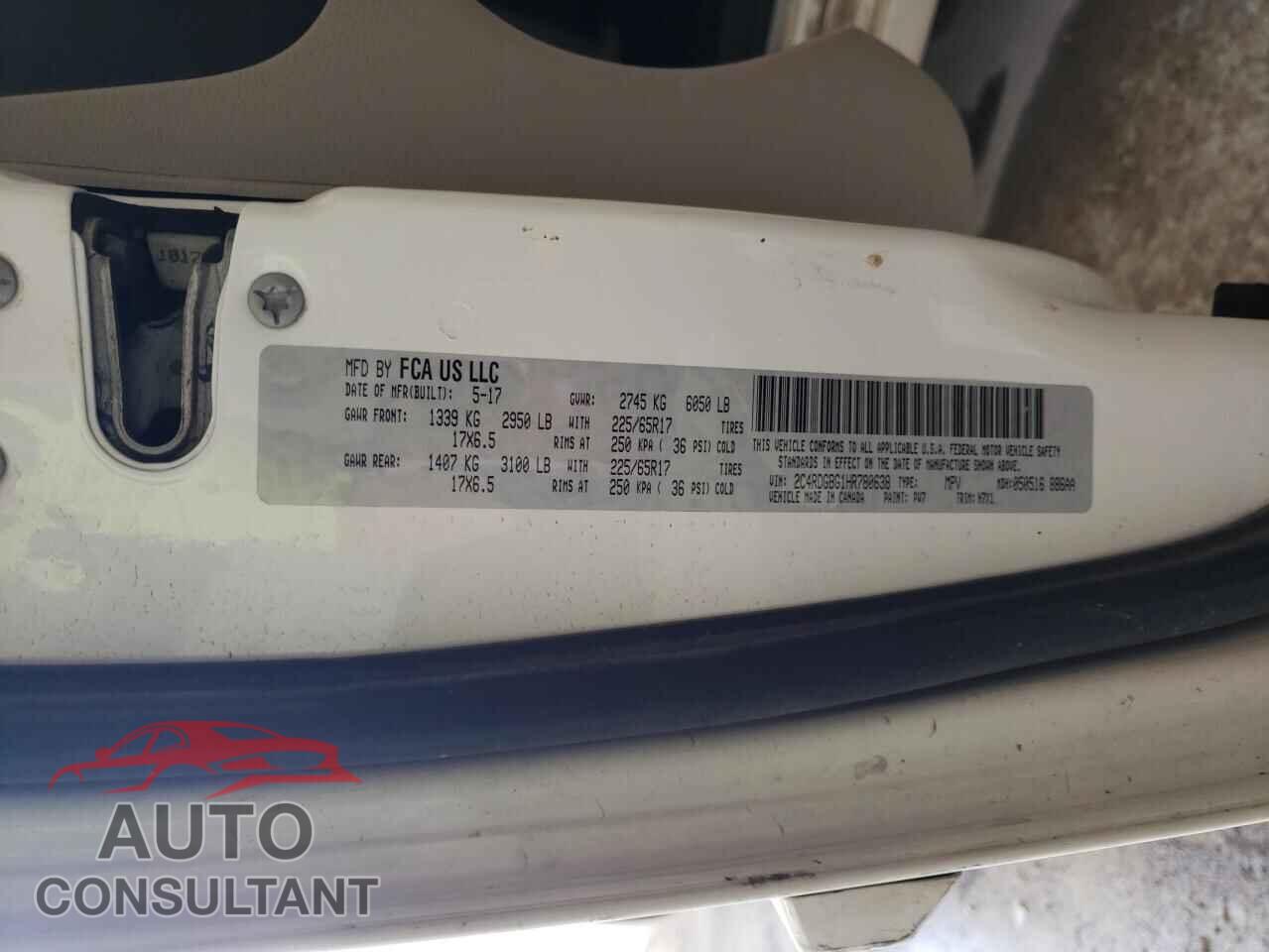 DODGE CARAVAN 2017 - 2C4RDGBG1HR780638
