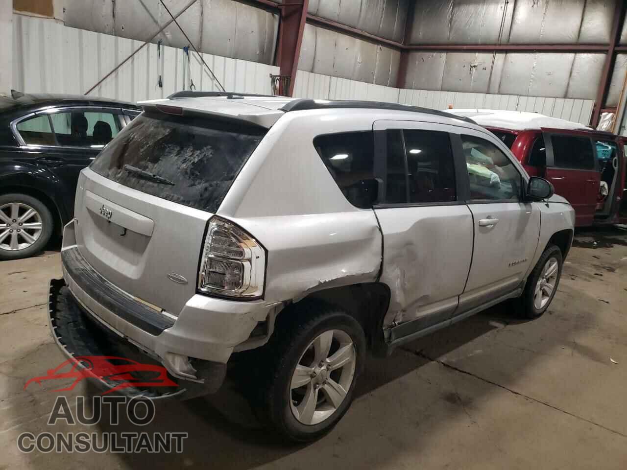 JEEP COMPASS 2011 - 1J4NF1FB0BD258141