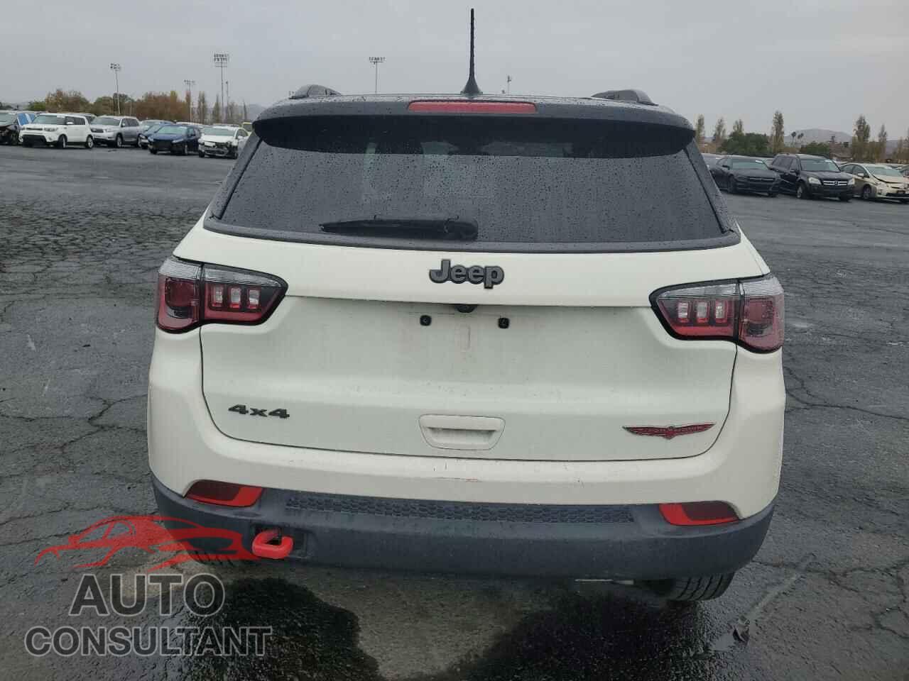 JEEP COMPASS 2020 - 3C4NJDDB0LT203354