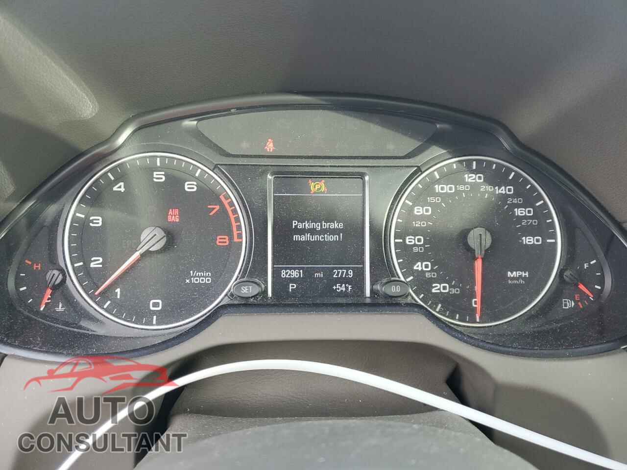 AUDI Q5 2010 - WA1VKBFP2AA096770