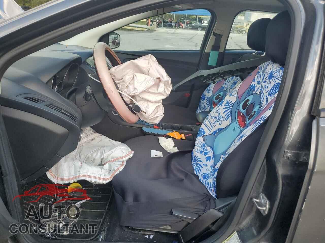 FORD FOCUS 2017 - 1FADP3H25HL225373