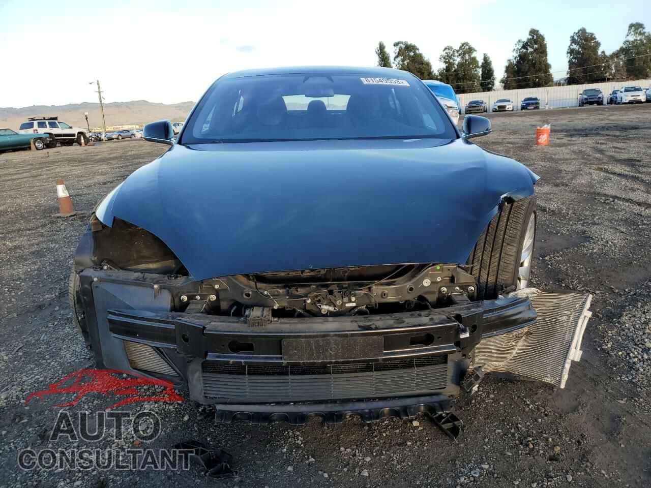 TESLA MODEL S 2018 - 5YJSA1E25JF297680