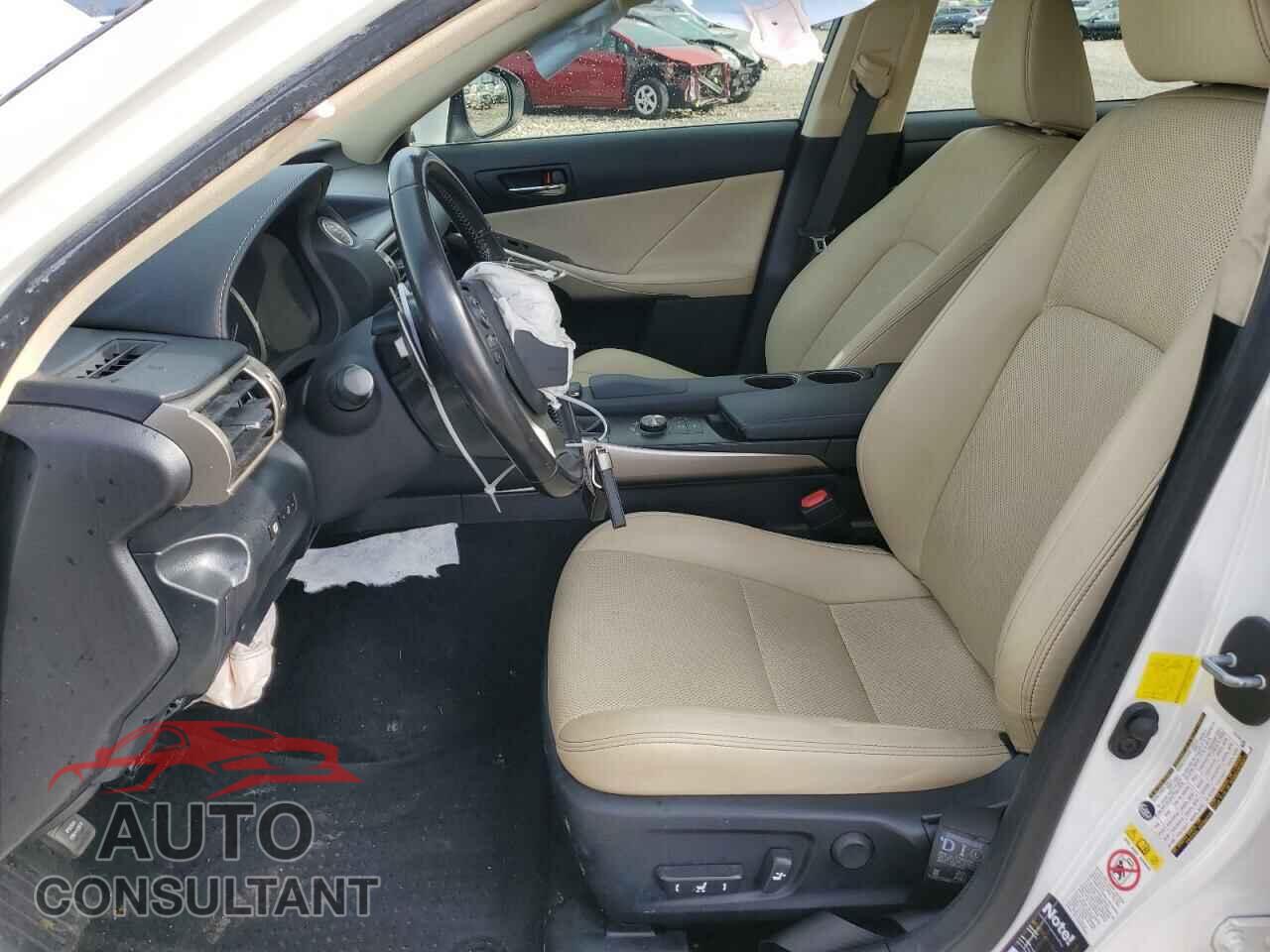 LEXUS IS 2016 - JTHCM1D21G5014441