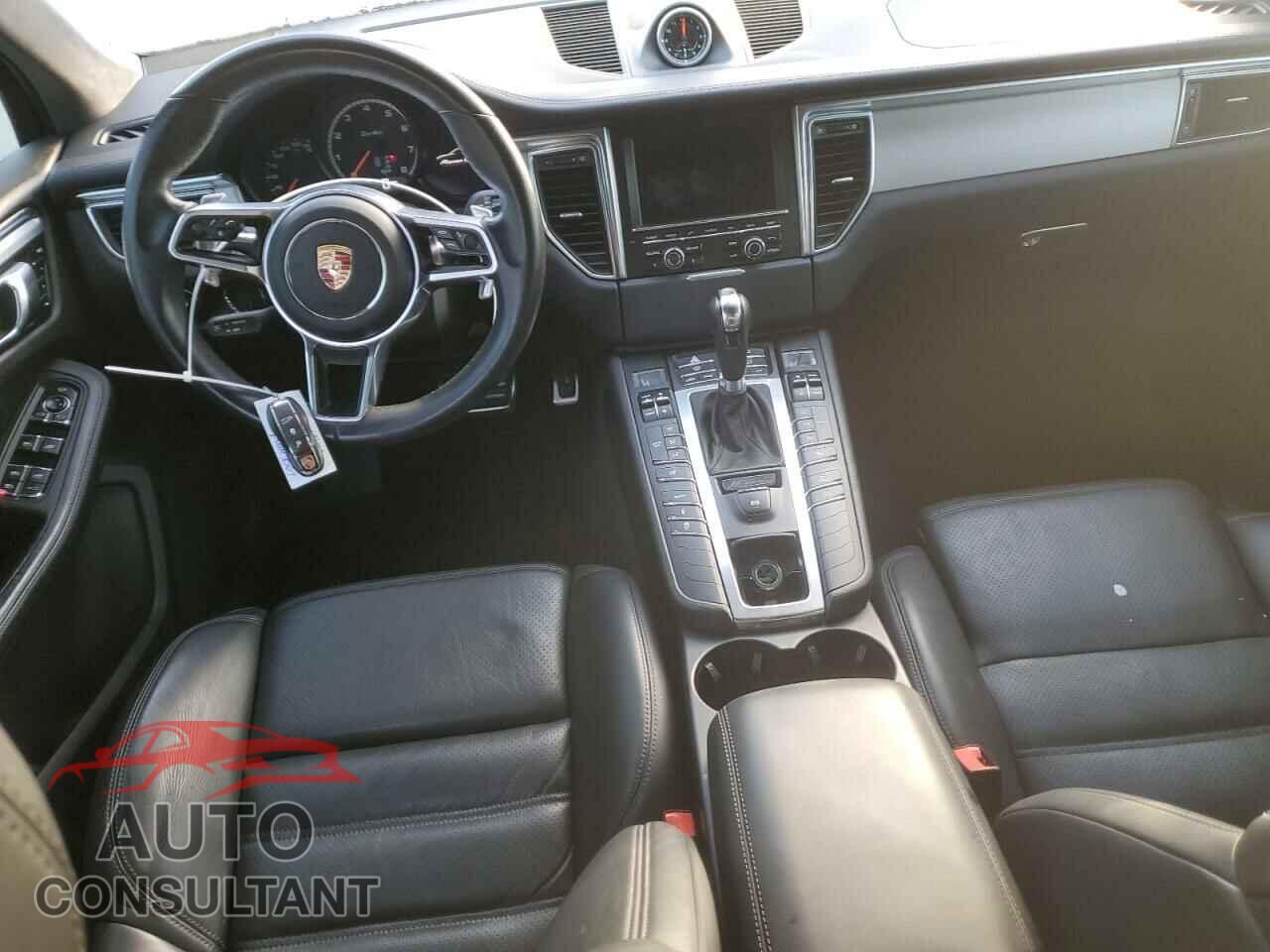 PORSCHE MACAN 2015 - WP1AF2A57FLB91415