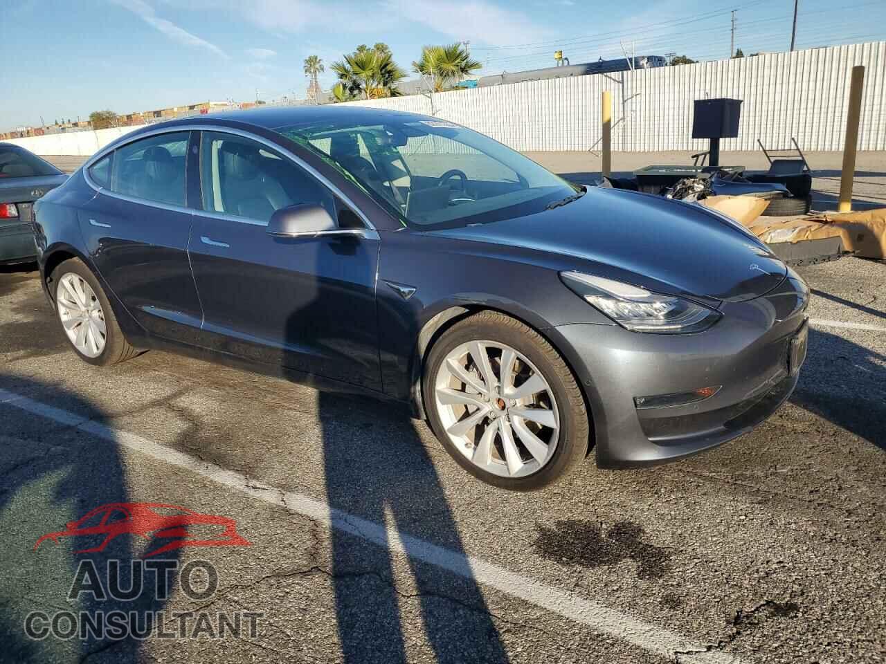 TESLA MODEL 3 2020 - 5YJ3E1EB8LF638047