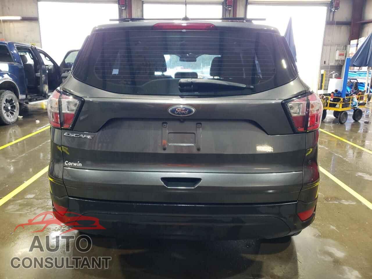 FORD ESCAPE 2017 - 1FMCU0F7XHUD66182
