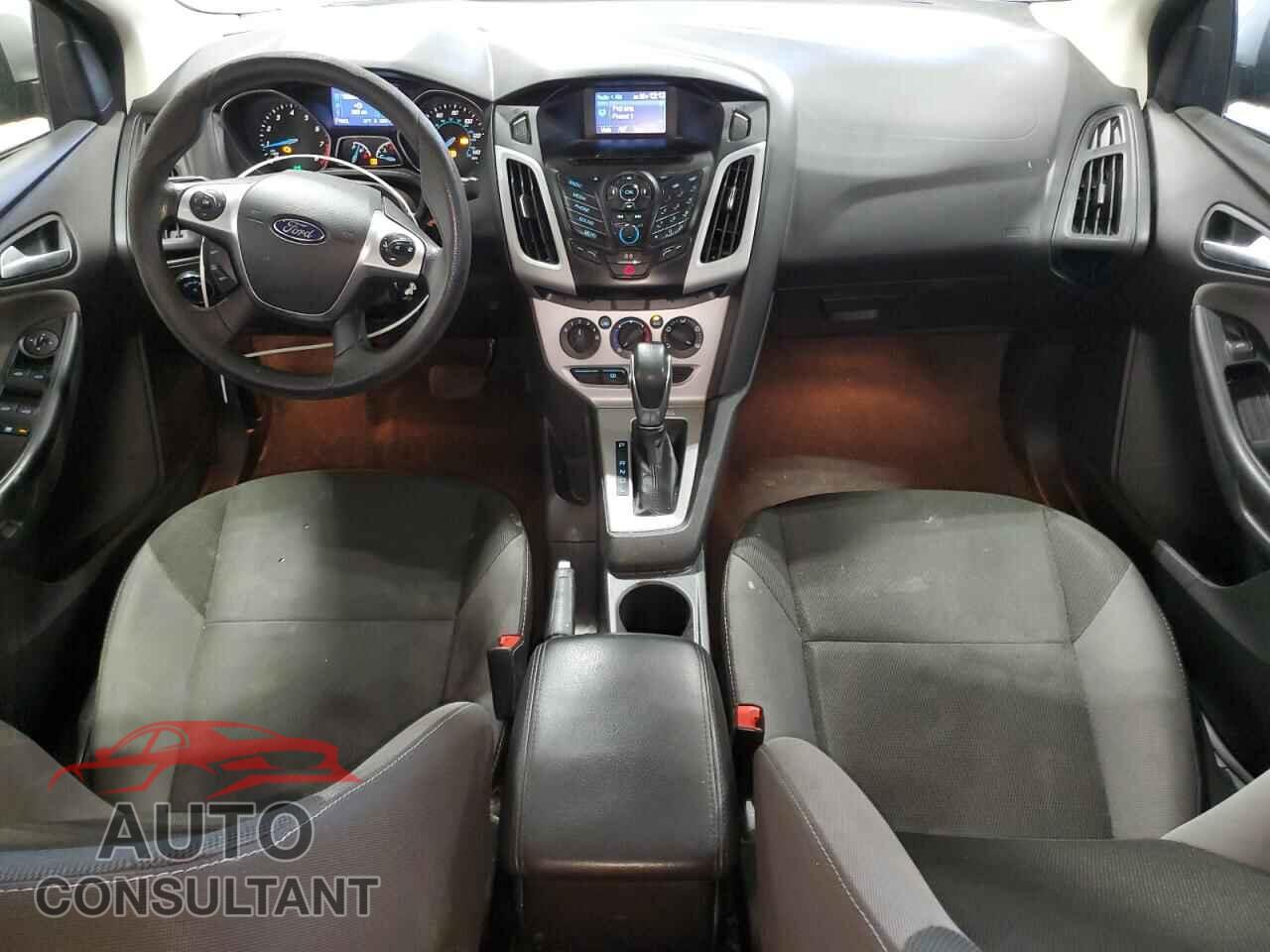 FORD FOCUS 2014 - 1FADP3F23EL124010